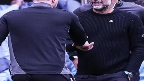 莎莎独领风骚，孙颖莎一技独步，令人陶醉心神。