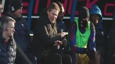 “南沙战队荣耀夺冠，帆船赛事点燃海洋情怀”